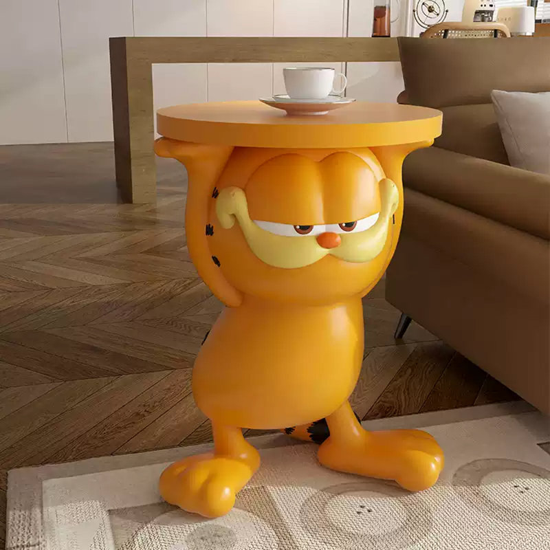 Orren Ellis Cartoon Resin Movable Garfield Cat Side Table Ornament
